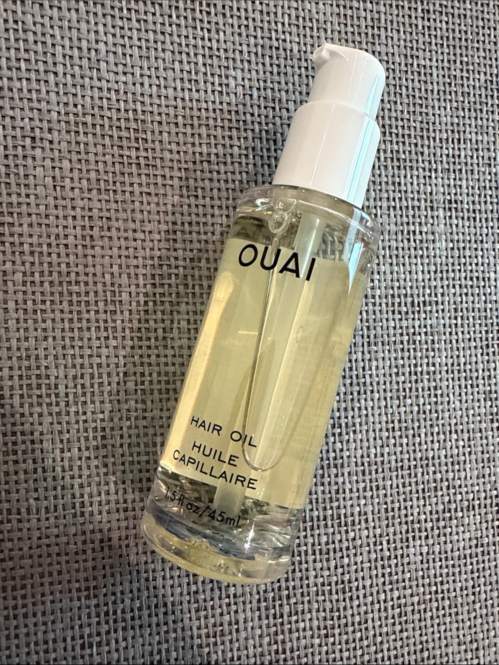 OUAI Hair oil 45ml 1.5fl oz brand new smoothes frizz high gloss split ends Y2K